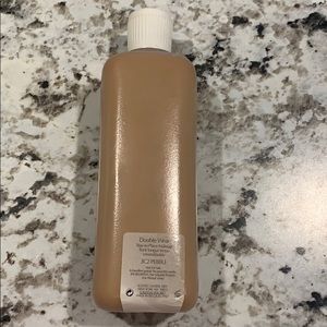 Estée Lauder Double Wear Foundation